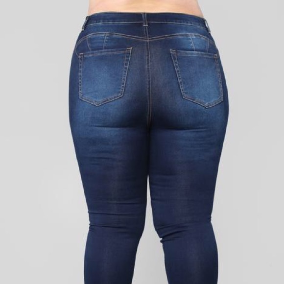 Plus size Fashionnova highrise jeans-Size 15 - Picture 5 of 6